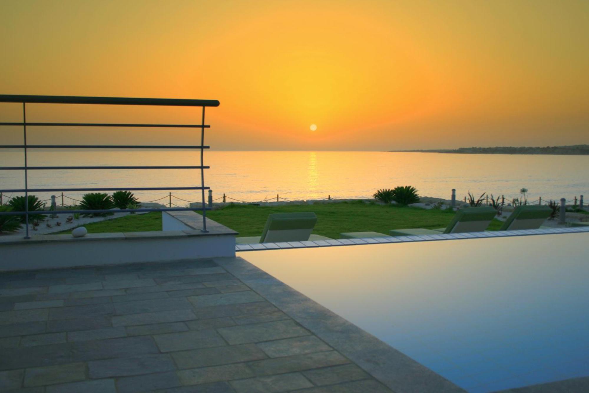 Blue Coral Beach Villas Three Exclusive Villas - Poseidon - Nautilus - Oceanos - And - Baby Coral Bungalow Coral Bay Exteriér fotografie