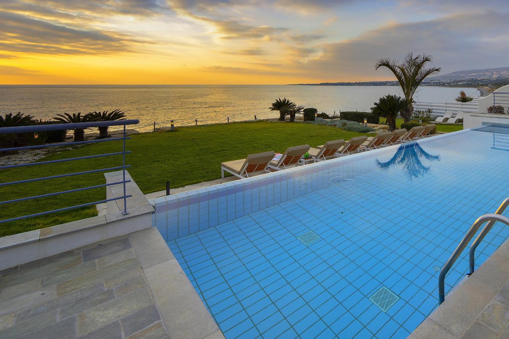Blue Coral Beach Villas Three Exclusive Villas - Poseidon - Nautilus - Oceanos - And - Baby Coral Bungalow Coral Bay Exteriér fotografie